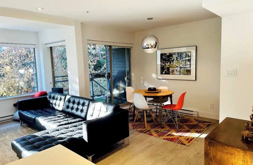 Village North House | Large, Lux Village Townhome. Hot Tub, Parking, Steps to Everything!