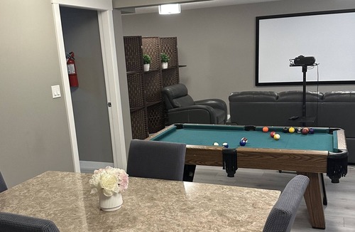 Regina Apartment | Large studio basement suite