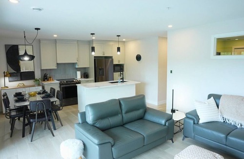 Magog Condo | Le 102 Condo moderne au cœur de Magog
