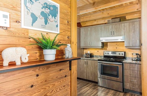 Shannon Ski Chalet | Le Floréa/Private Spa/BBQ & Garden/Games, Nature & Relax