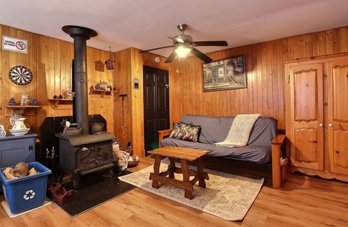 Saint-Alexis-des-Monts Ski Chalet | Le Pin Rouge - Near Réserve Faunique Mastigouche