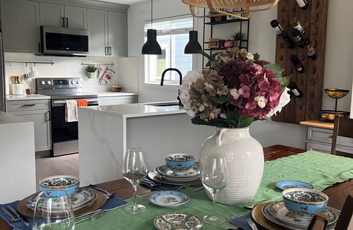 Regional District of Nanaimo House | LF Guesthouse - Calm Mornings, Cozy Nights!
