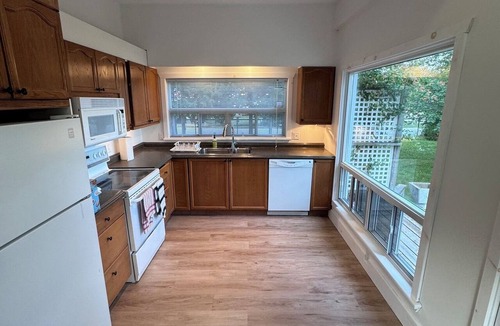 Balm Beach House | Life's a Beach House -Perfect beachfront vacation rental