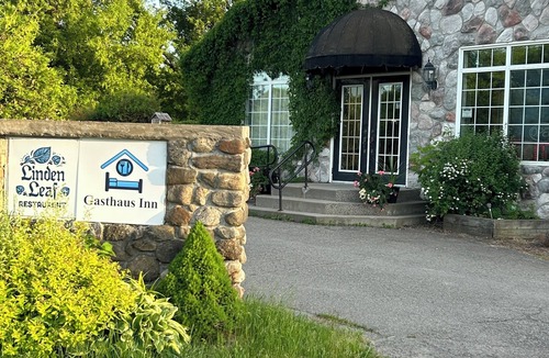 North Grenville Apartment | Linden Leaf Gasthaus Inn Apartment Pet friendly Country walks, just off hwy 416