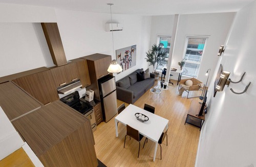 Plateau Mont Royal Apartment | LiV MTL Main Plateau Urban Suites Near Downtown Montreal