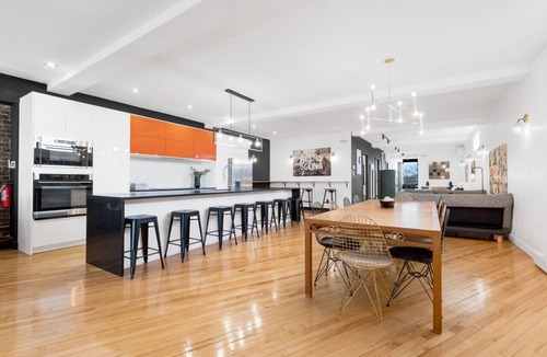 La Petite-Patrie Apartment | LiV MTL Plaza Grand Luxe Penthouse Near Downtown Montreal
