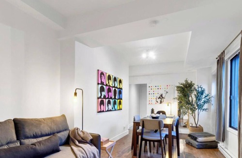 Plateau Mont Royal Apartment | LiV MTL Soho Spacious Rooftop Suites for Groups Near Downtown Montreal