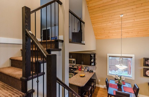 Regional District of Nanaimo Cottage | Looking For A Place To Unwind, Relax And Enjoy Then this Is The Place For You.
