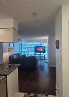 Humber Bay Apartment | Lovely condo near Lake Ontario