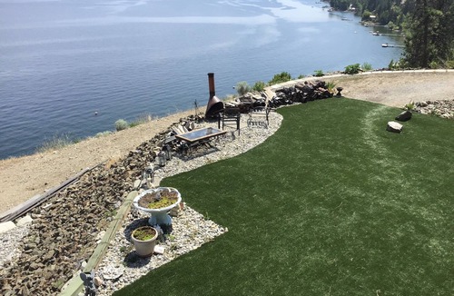 Central Okanagan House | Lovely ground level suite, private lakefront home. Beautiful grounds. Great view
