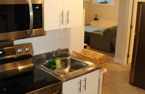 Northwest Calgary Bed & Breakfast | Lovely Guest Suite in Calgary