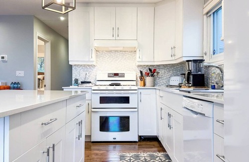 Bluewater Cottage | Lovett Landing | Lakefront Escape Near Bayfield