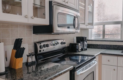 Riverside Apartment | Lum The Queen - Superior Two-Bedroom Apartment