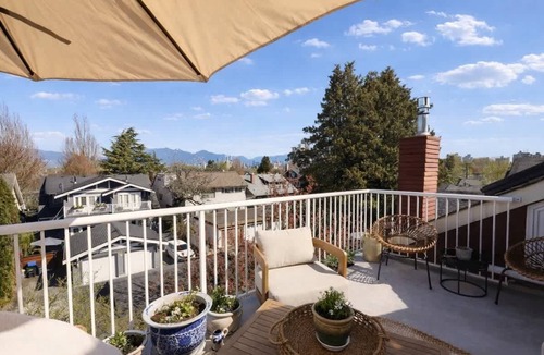Kitsilano House | Lumen | Upper Kits | Designer Home w/Balconies