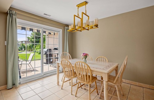 Rathwood House | Luxurious 6BR Poolside Paradise with Huge Heated Pool & Backyard