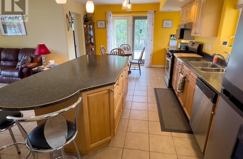 Rainy River District House | Luxurious Lakefront Home on Lake of the Woods