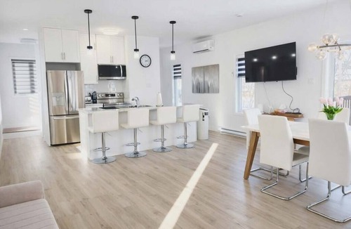 Gatineau House | Luxurious new house 3 bedrooms 3 bathrooms