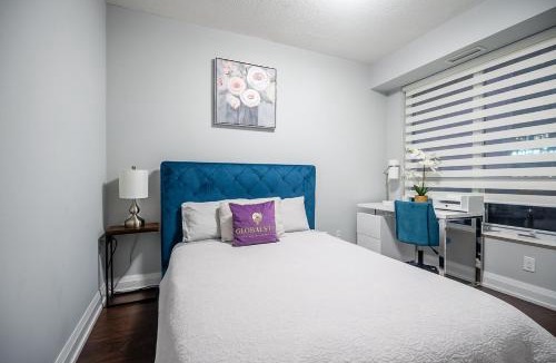Willowdale Apartment | Luxury 2BR 2BA Sheppard Metro Free parking in Downtown Toronto
