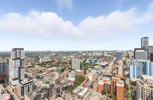 Downtown Toronto Apartment | Luxury 2BR Suite in Heart of Toronto Entertainment