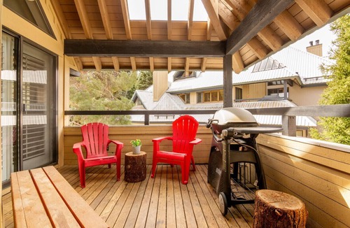 Blackcomb Villa | Luxury 3BR/2BA-1700 sq ft, Mountain view,BBQ
