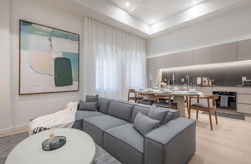 Downtown Montreal Apartment | Luxury 4BR 3BA Penthouse with Private Terrace