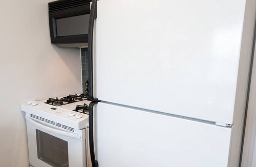 Downtown Vancouver Apartment | Luxury Condo Downtown Vancouver Near BC Place (Major international sporting event Stadium)