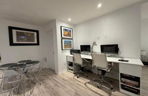 Glen Abbey House | Luxury Executive Studio