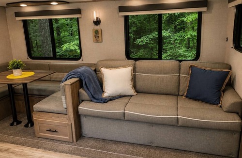 Clearview Cabin | Luxury Forest RV Retreat | Pond, Fire Pit, Nature & Peace