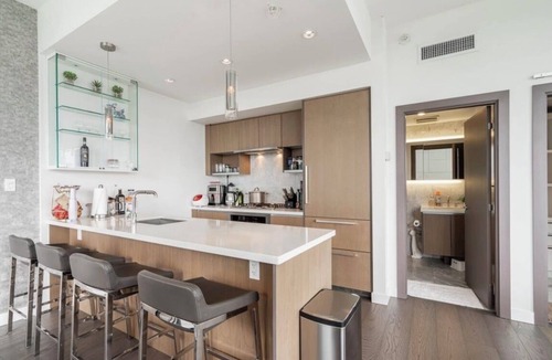 Crosstown Condo | Luxury Penthouse next to BC Place