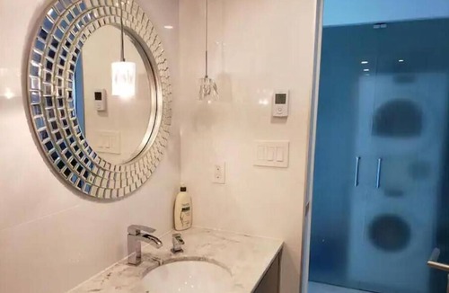 Strathcona Condo | Luxury two-bedroom condo in central Vancouver