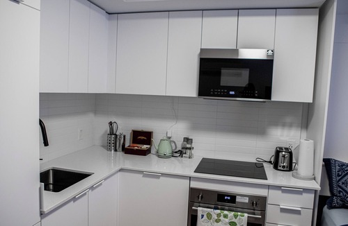 Latin Quarter Apartment | Mada Condo | Wallmount bed | Terrace with a View | Gym | AC | Cowork