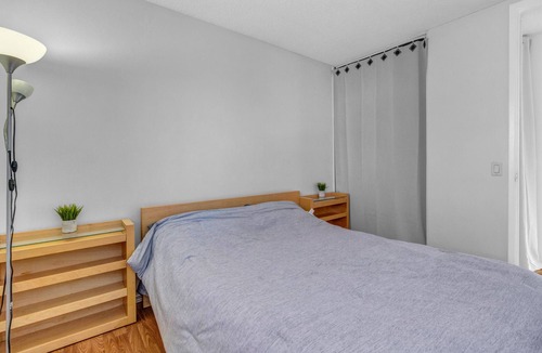 Calgary House | Main floor 3 bedroom bungalow! Close to Airport!