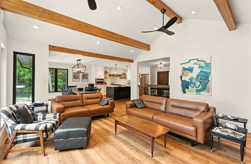 Baysville House | Making Memories