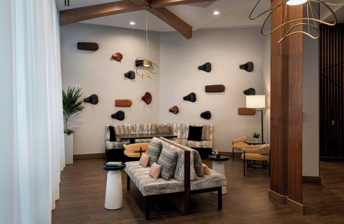 Metro Center Hotel | Marriott Springfield Downtown