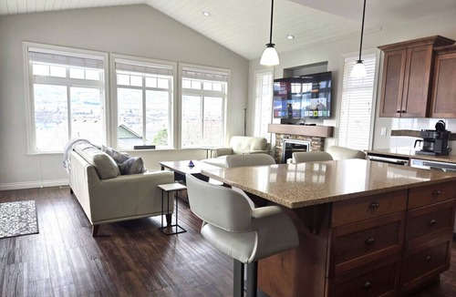 Okanagan-Similkameen House | Merlot by the Lake Cottage #206