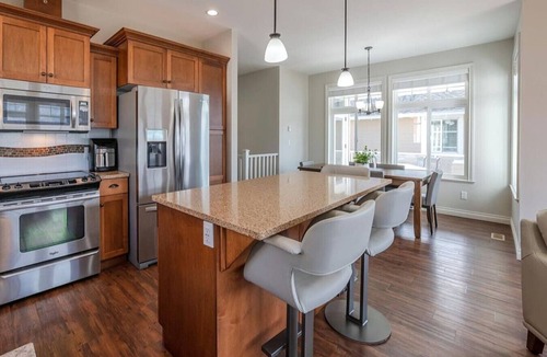 Okanagan-Similkameen House | Merlot by the Lake Cottage #206