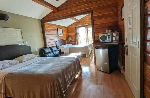 Merritt Cabin | Merritt Lodge Motel