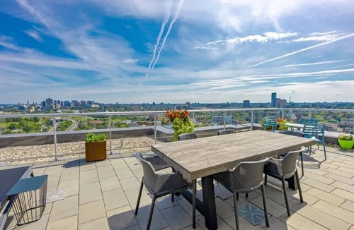 Mechanicsville Apartment | Modern 2 Bedroom Stay in the Heart of Ottawa