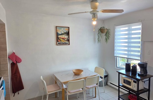 Little Italy Apartment | Modern 2BR Steps to Jean-Talon Metro Fast Wi-Fi Long Stays Welcome