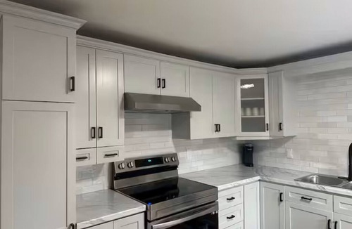 Conception Bay South Apartment | Modern 3 bed basement apt with hot tub
