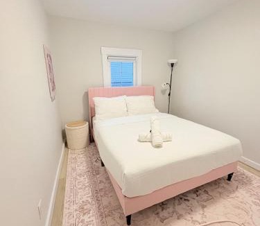 Halifax Apartment | Modern 3BR Near Long Lake Minutes to Downtown