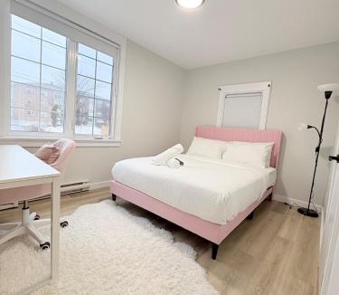 Halifax Apartment | Modern 3BR Near Long Lake Minutes to Downtown