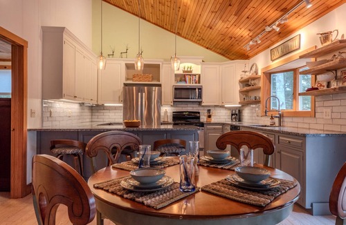 Mount Vernon House | Modern 4 BR Waterfront Lake House Directly on Minnehonk Lake Belgrade Lakes Area