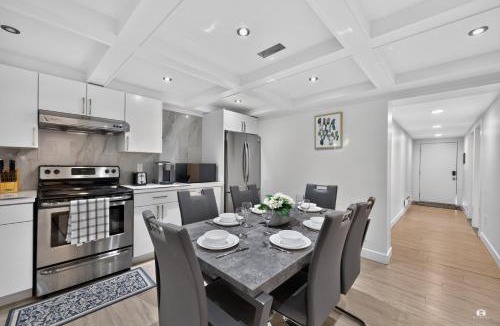 Vancouver South House | Modern and spacious 3-BR basement suite