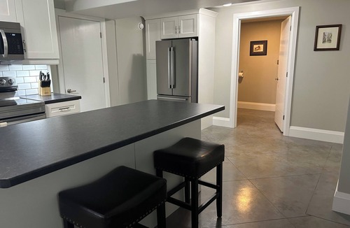 Conquerall Bank Apartment | Modern apartment close to SSRH, NSCC, & beaches