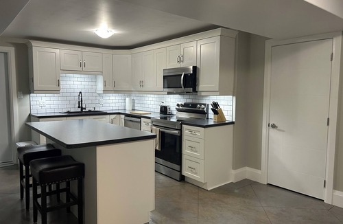 Conquerall Bank Apartment | Modern apartment close to SSRH, NSCC, & beaches