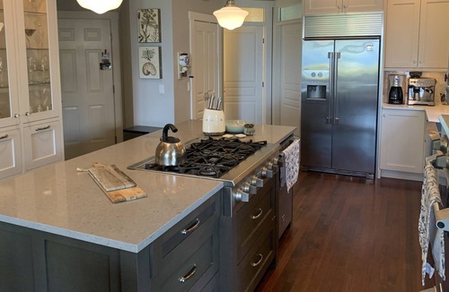Regional District of Nanaimo House | Modern country style home on waterfront street with dead end cul-de sac