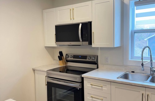 West End House | Modern , cozy 3-bedroom house in St. John's perfect for your getaway