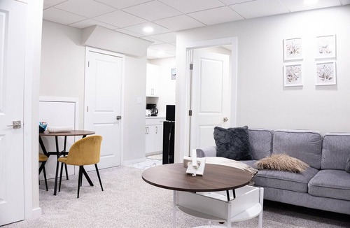 Winnipeg House | Modern, Cozy & Stylishly Furnished Suite | Private Entrance