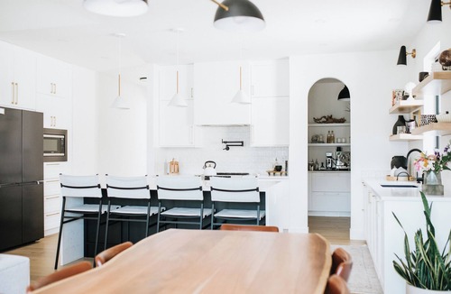Foothills House | Modern Escape Into The Hills nMinutes from Ski Hill & Town